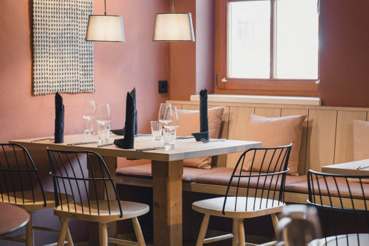 Nordic design Strike restaurant chairs